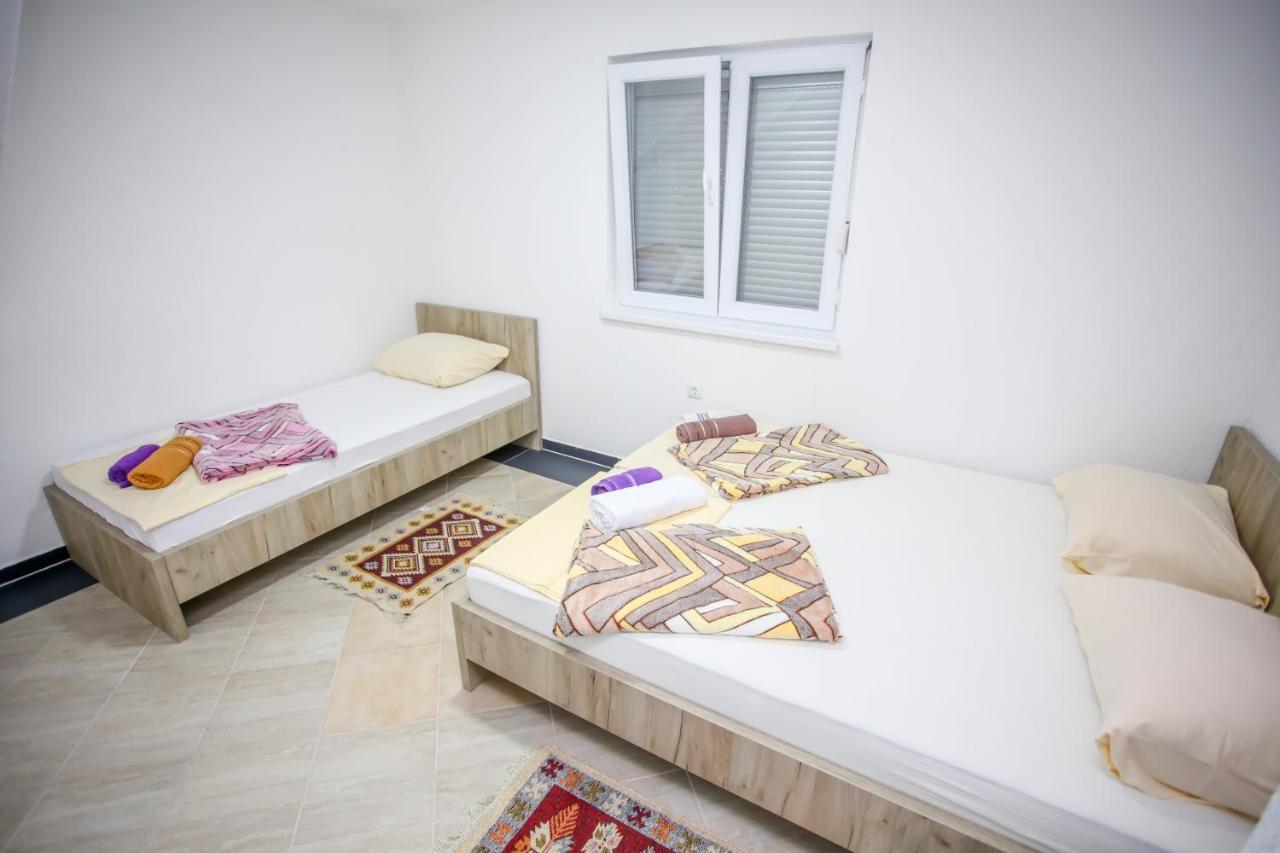 Apartments River Una 5 Бихач Экстерьер фото