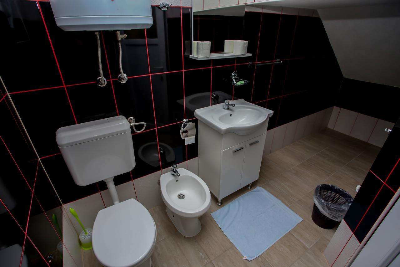 Apartments River Una 5 Бихач Экстерьер фото