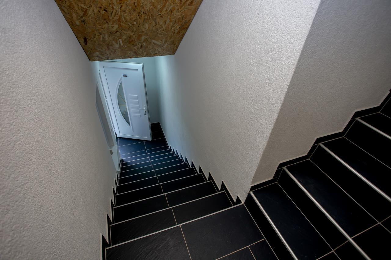 Apartments River Una 5 Бихач Экстерьер фото