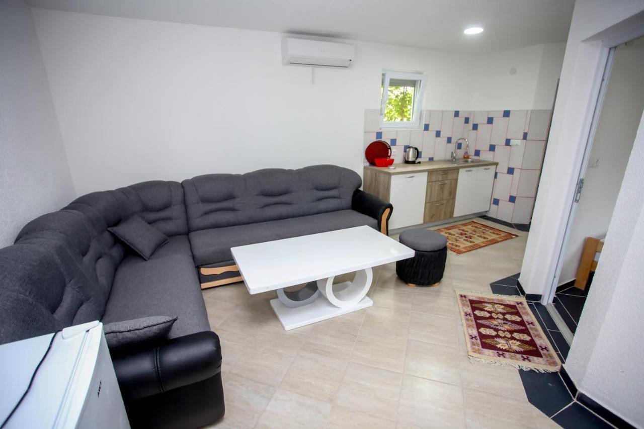 Apartments River Una 5 Бихач Экстерьер фото