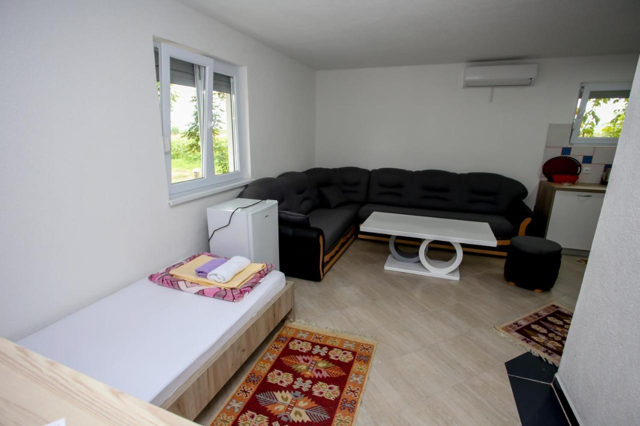 Apartments River Una 5 Бихач Экстерьер фото