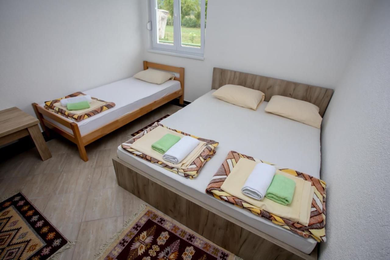 Apartments River Una 5 Бихач Экстерьер фото